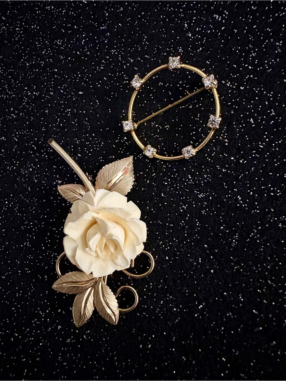 Gold Floral Cream Rose Brooch Pin & Gold Brooch